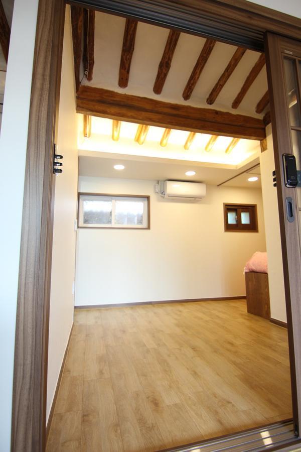Eunhaengro 86.2 Hotel Jeonju Exterior photo