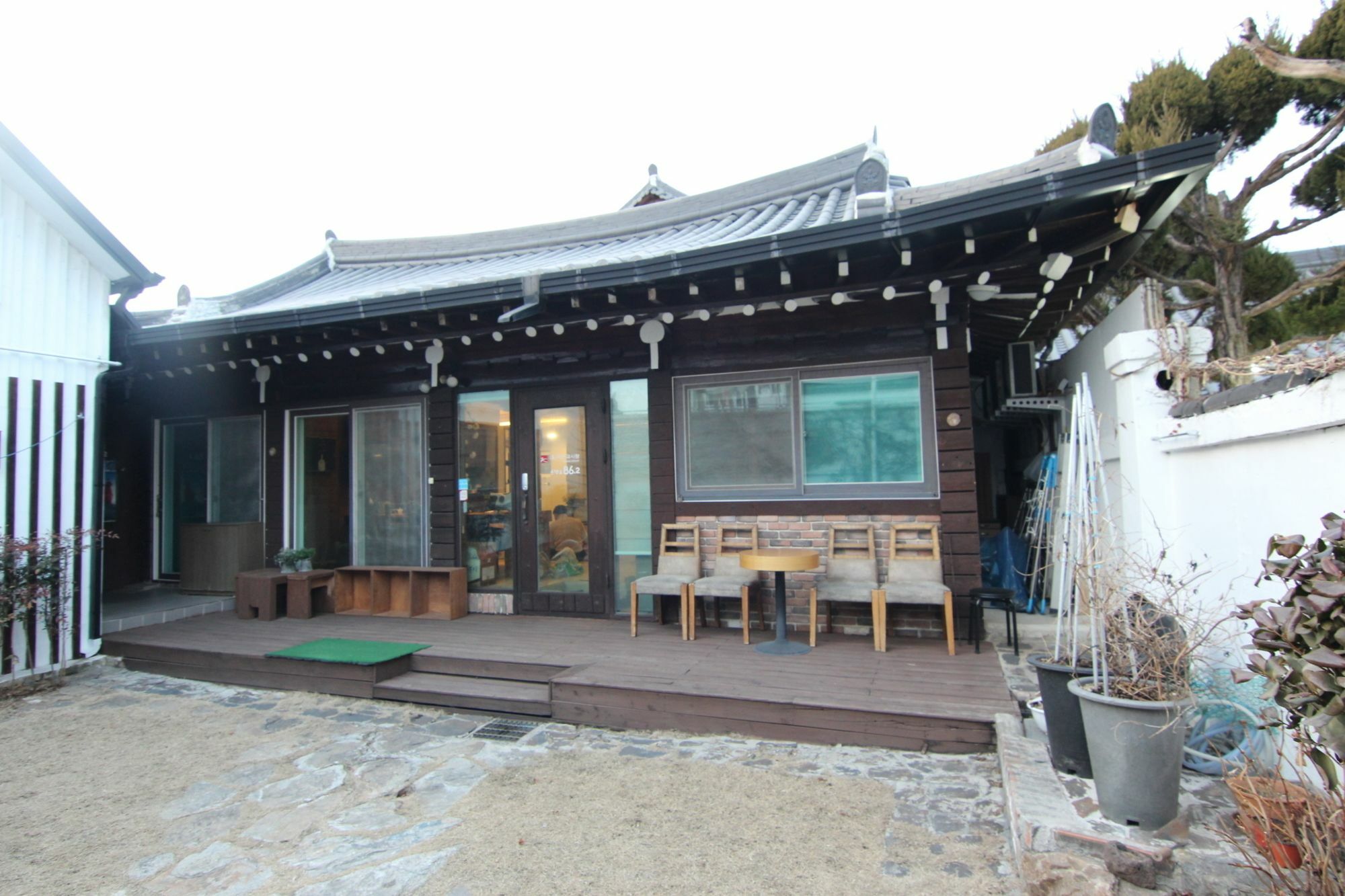 Eunhaengro 86.2 Hotel Jeonju Exterior photo